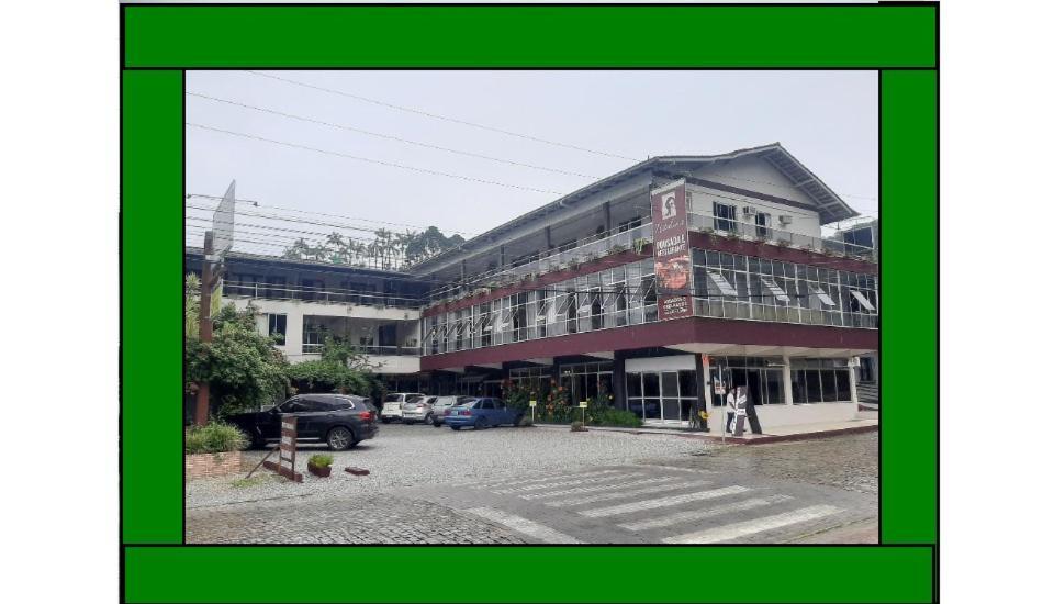 Natalina Pousada & Restaurante ノーヴァ・トレント エクステリア 写真