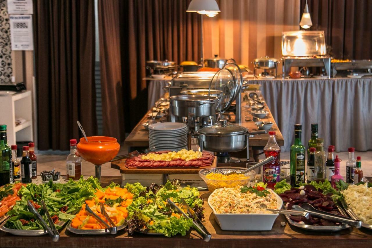 Natalina Pousada & Restaurante ノーヴァ・トレント エクステリア 写真